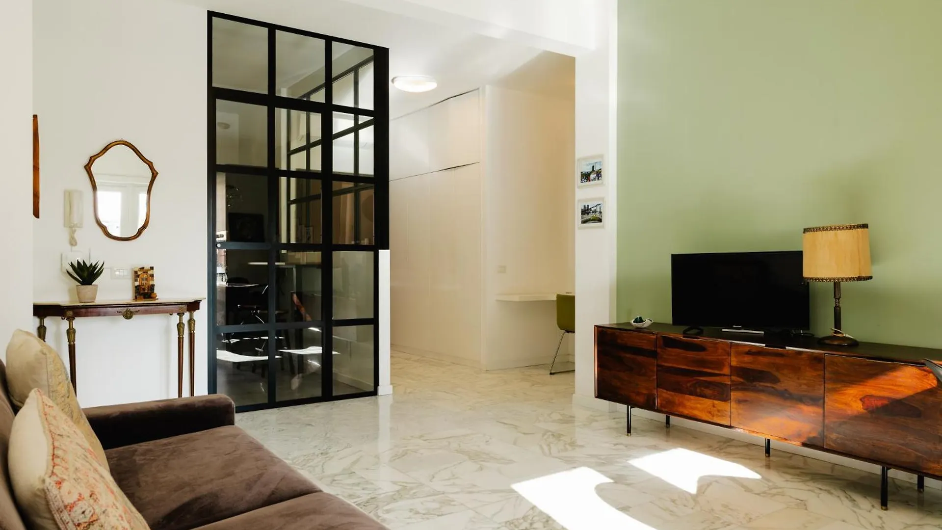 La Muralista Apartment Rome